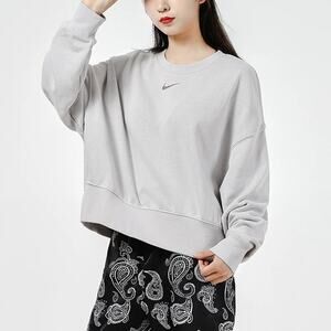 Nike Cropped Long Sleeve Oversized Crewneck Sweatshirt Gray Large